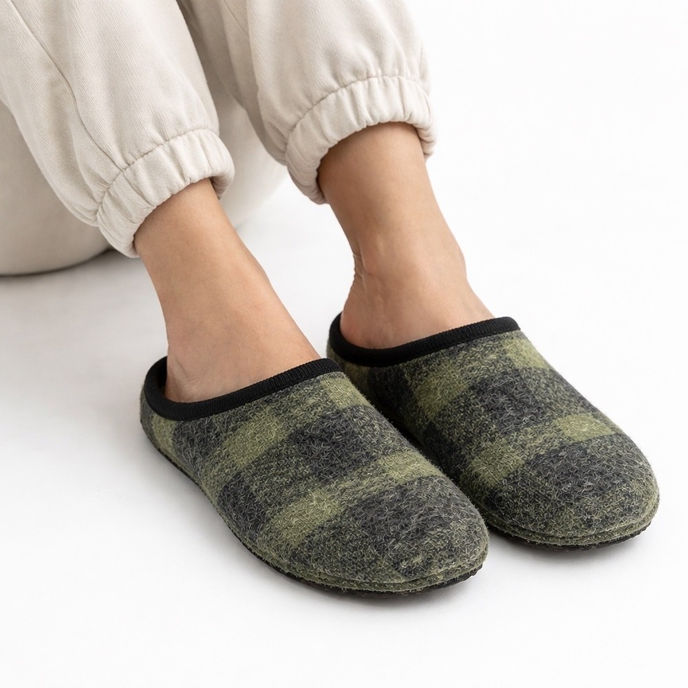 Haflinger Wool Slippers Green Black Plaid‎ EU36 US 5-5.5 Pure New Wool Clogs